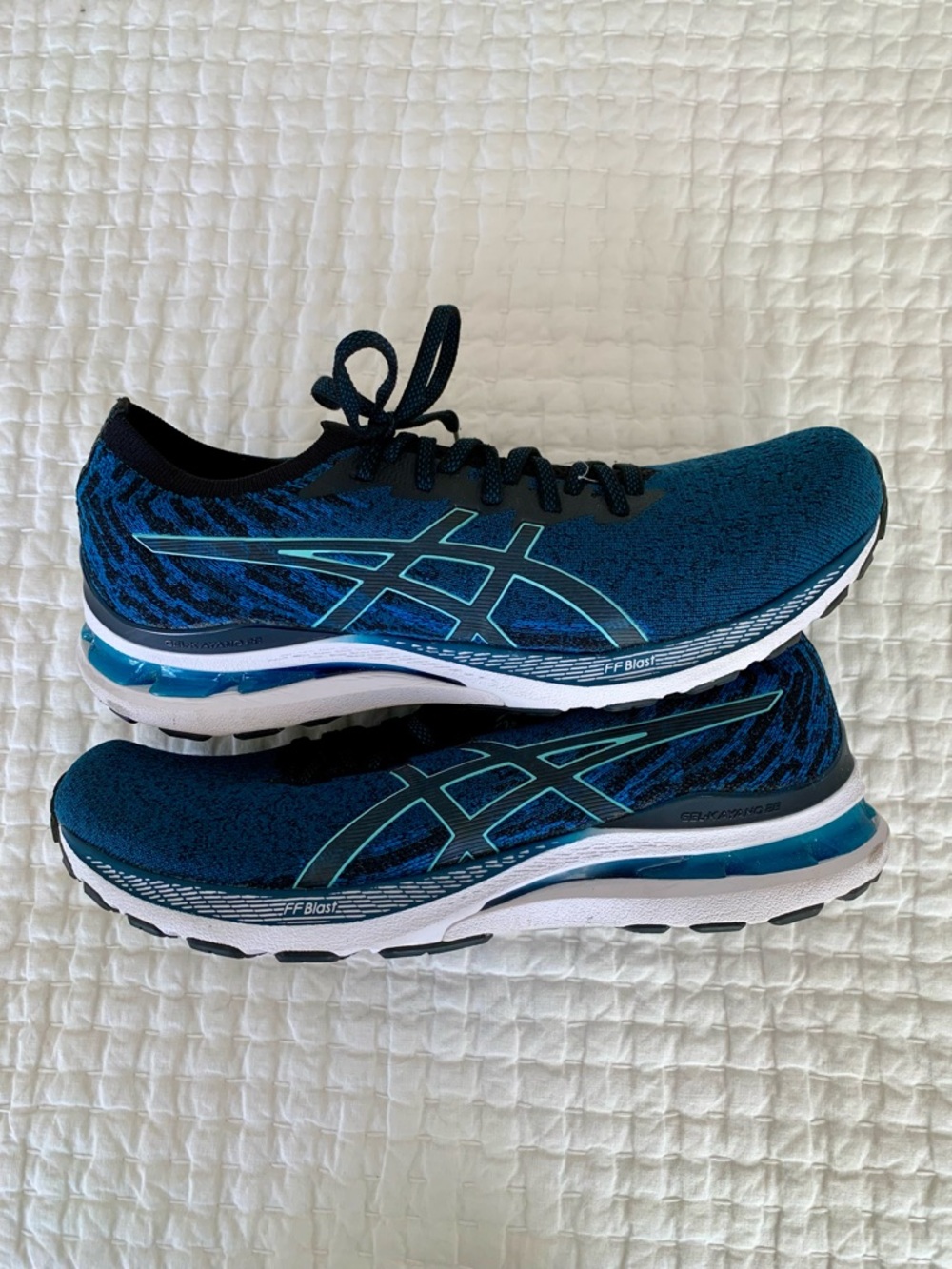 Asics Men's Gel Kayano 29 Sneaker Size 13 - Picture 4 of 16